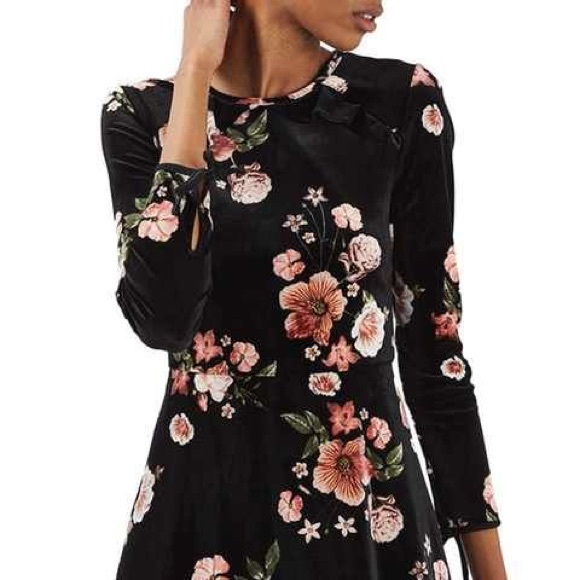 Like new Topshop Petite Velvet Floral print long sleeve mini dress Size US 6 - Picture 5 of 5